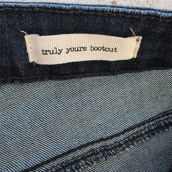 Jessica Simpson Women's High Rise bootcut jeans sz 32 / 14 - Picture 3 of 5